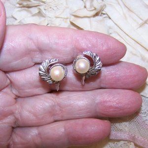 Japan Export Sterling Silver 6.5mm Akoya Cultured Pearl Screwback Earrings